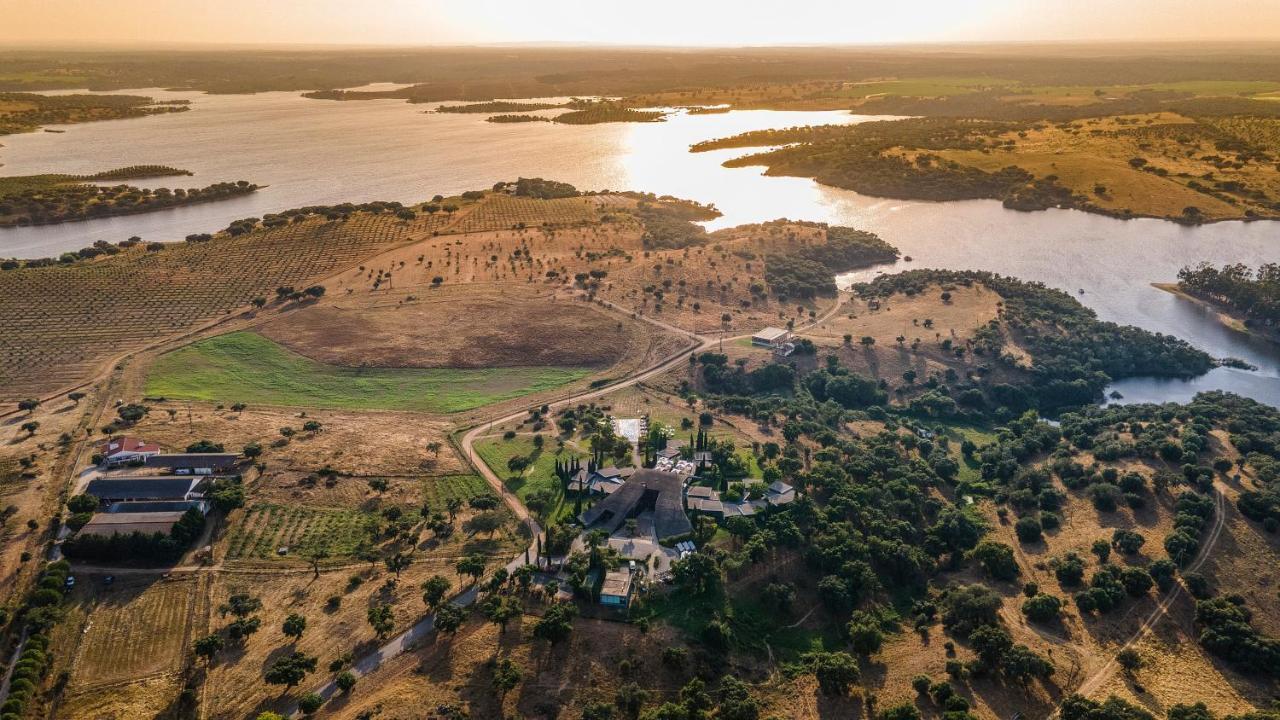 Herdade Da Cortesia Hotel Aviz Extérieur photo