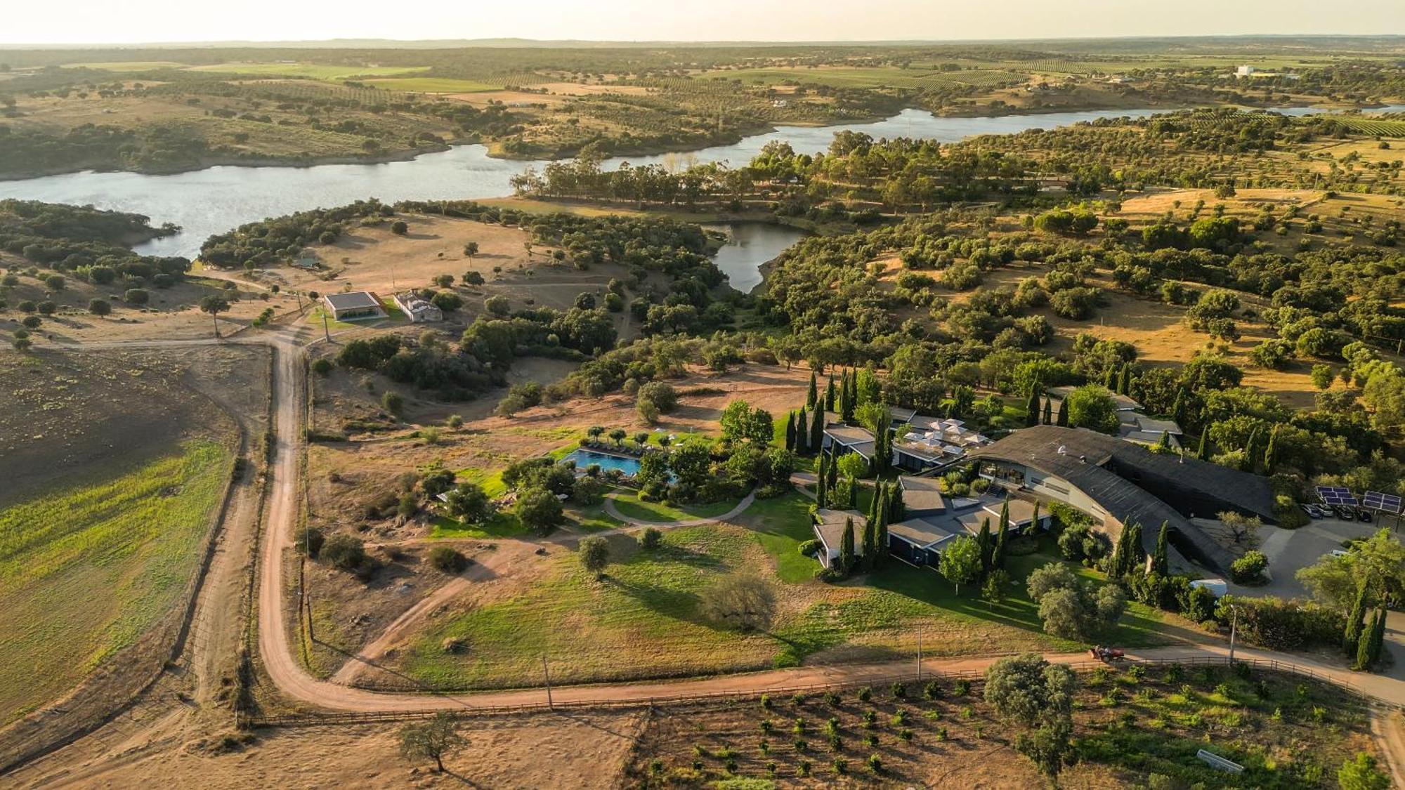 Herdade Da Cortesia Hotel Aviz Extérieur photo